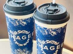 -霸王茶姬(上海静安大悦城店)