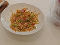 -沪华海鲜大酒楼(南汇店)