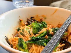 -一坐一忘云南菜(嘉里中心店)