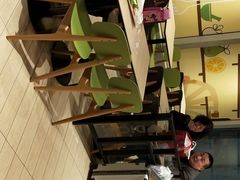 -德克士(虹桥火车站店)