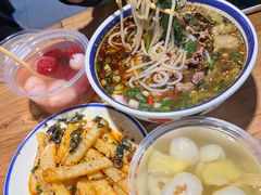 -云阿蛮生烫牛肉米线(景星店)