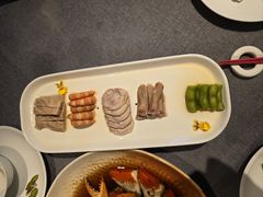 -HOMES上海本帮菜(襄阳公园店)
