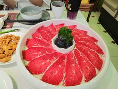 -洪氏嗨捞·广东猪肚鸡·椰子鸡火锅(西咸万象城店)
