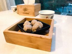 牛筋丸-烹然四季椰子鸡火锅(团结湖总店)