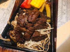 铁锄牛排-穹六人间 people 6(岳阳路店)