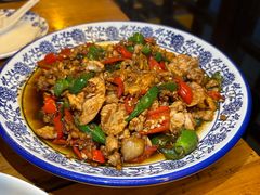 鲜辣椒炒肉-瑶河山里菜