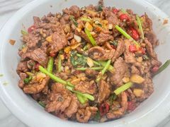 香菜牛肉-谭姐湘菜馆(浦东大道店)