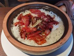 皇上皇腊味煲仔饭-啫响粤煲料理(万好大厦店)