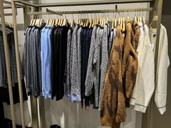 -URBAN REVIVO(佛山南海万达广场店)