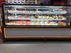 展示柜-布歌东京(德基BHG店)