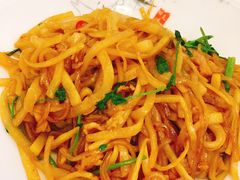 酸萝卜炒粉-老虎滩船说·大连海鲜(老虎滩店)