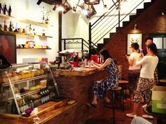 -84那年咖啡馆(李沧万达店)