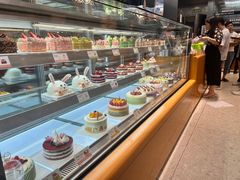 -罗森尼娜(德思勤店)