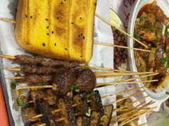 -辣出味岳阳特色烧烤·龙虾大排档(砂子塘总店)