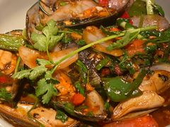 -大头虾越式风味餐厅(光明广场店)