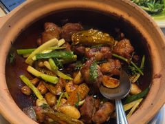 -八府香鸭·啫啫煲(华山路店)