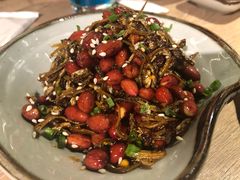 小鱼爱花生-好牛烧肉(世茂广场店)