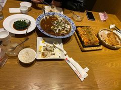 -峨嵋小镇·川菜(勒泰中心店)
