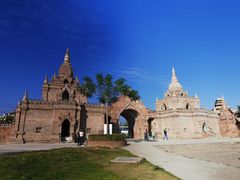 -一寨两国风景区