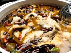 -蔼若春.传承三十年云南菜(金碧公园店)