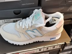 -New Balance(王府井奥莱·香江小镇店)