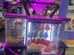 -爱玩嘉年华(龙湖杭州金沙天街店)