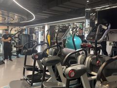 -懒人Club运动健身·运动康复·私教(卓越时代广场店)