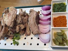 -俭寨大盘鸡·手抓肉·烧烤新疆菜(乌苏路店)