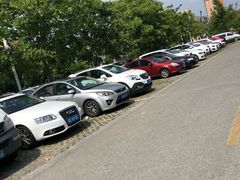 -上海市浦东医院-停车场