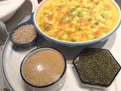 -有红鸡毛店·川菜(建设路店)