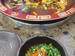-刘胖娃鱼庄·特色鱼火锅(白鹤路店)