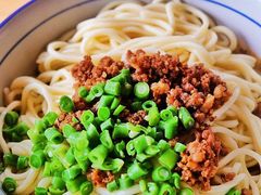 素椒杂酱面-左撇子私房面