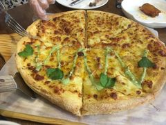 -乐凯撒披萨(东方新世界店)