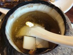 椰子乌鸡汤-壹只卤鹅·潮汕菜(莲塘店)