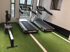-汗水空间私教健身连锁(SM广场店)