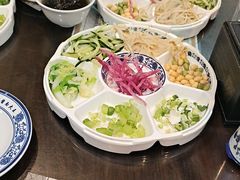 -老北京炸酱面大王.铜锅涮肉(朝阳门店)