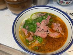 鲜切吊龙肉-窄巷口生烫牛肉米线(客村店)