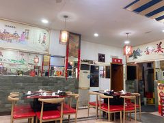 -烧哥美蛙肥肠鱼火锅·十五年社区店