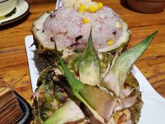 版纳菠萝饭-老滇山寨•云南特色菜•地方菜•民族风情歌舞表演(金碧店)