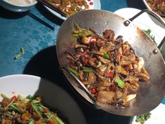 -呷湘厨·鱼汤捞饭·剁椒鱼头·湘菜(国家会展中心店)