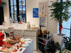 -Fridi Patisserie Cafe