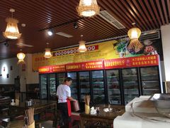 大堂-钢管厂五区小郡肝串串香(奥克斯广场锦城万达店)