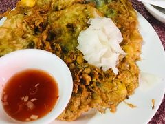 -建国蚵煎蚵面