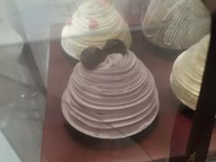 -红宝石·鲜奶小方·海派西点房(曲阳店)