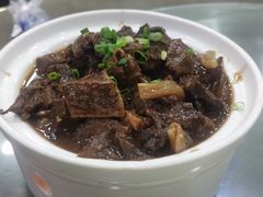 牛腩炖蹄筋-广迎居老正兴菜馆