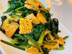 -汗腾格里·风味餐厅(新疆驻京办店)