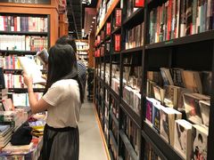 -西西弗书店&矢量咖啡(来福士广场店)