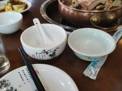 -岳记兴隆·青城腊排铜火锅(融创店)