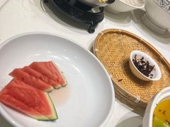 -梅花香里大酒店(郁金香路店)