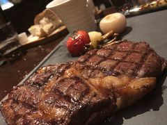 -恰餐厅及酒吧 CHAR Bar & Grill (北京丽都皇冠假日店)